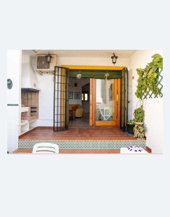 בנאלמדנה Espectacular Apartamento En Primera Linea De Playa מראה חיצוני תמונה